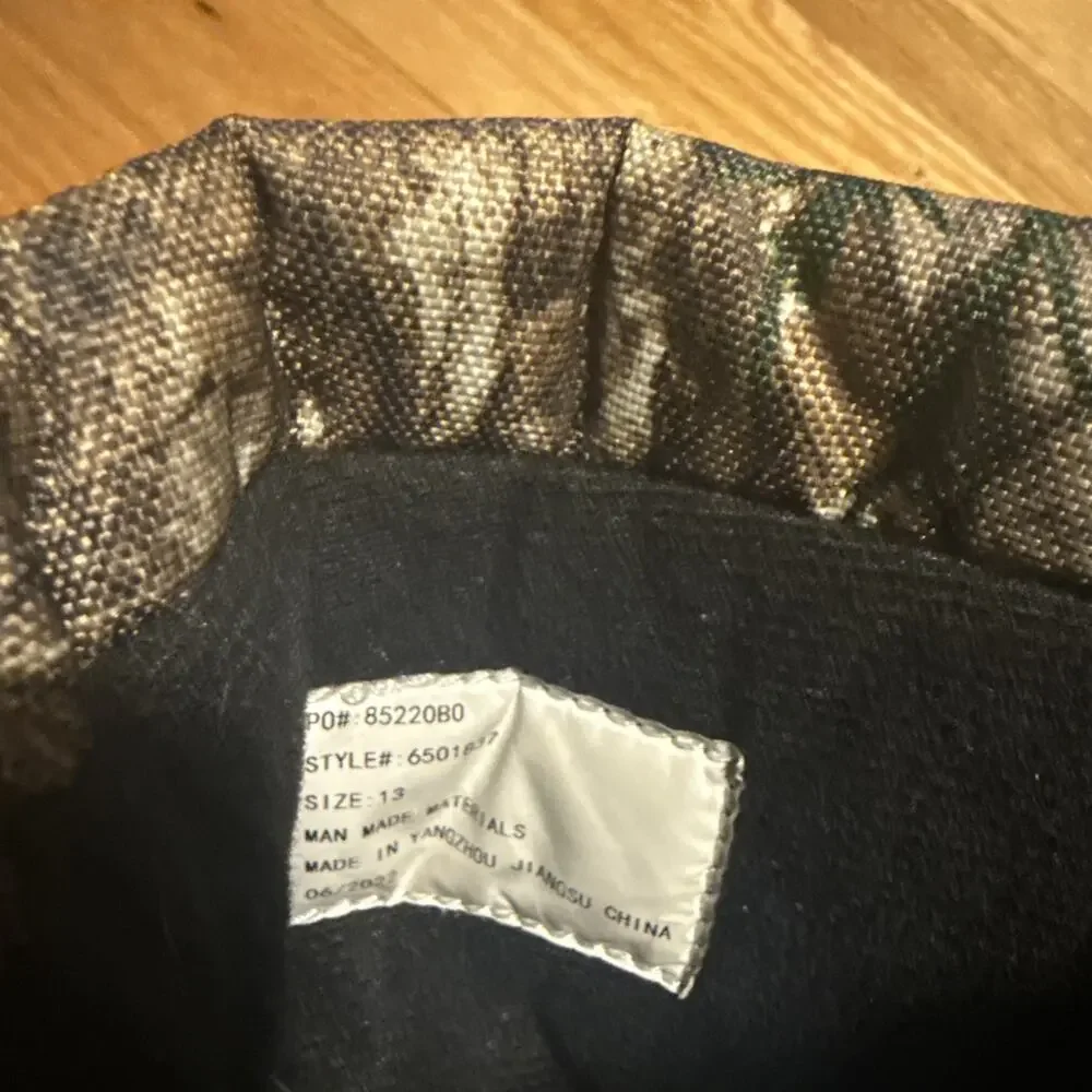 Itasca Kids Snow Boots Size 13 Camo Insulated Waterproof Winter EUC